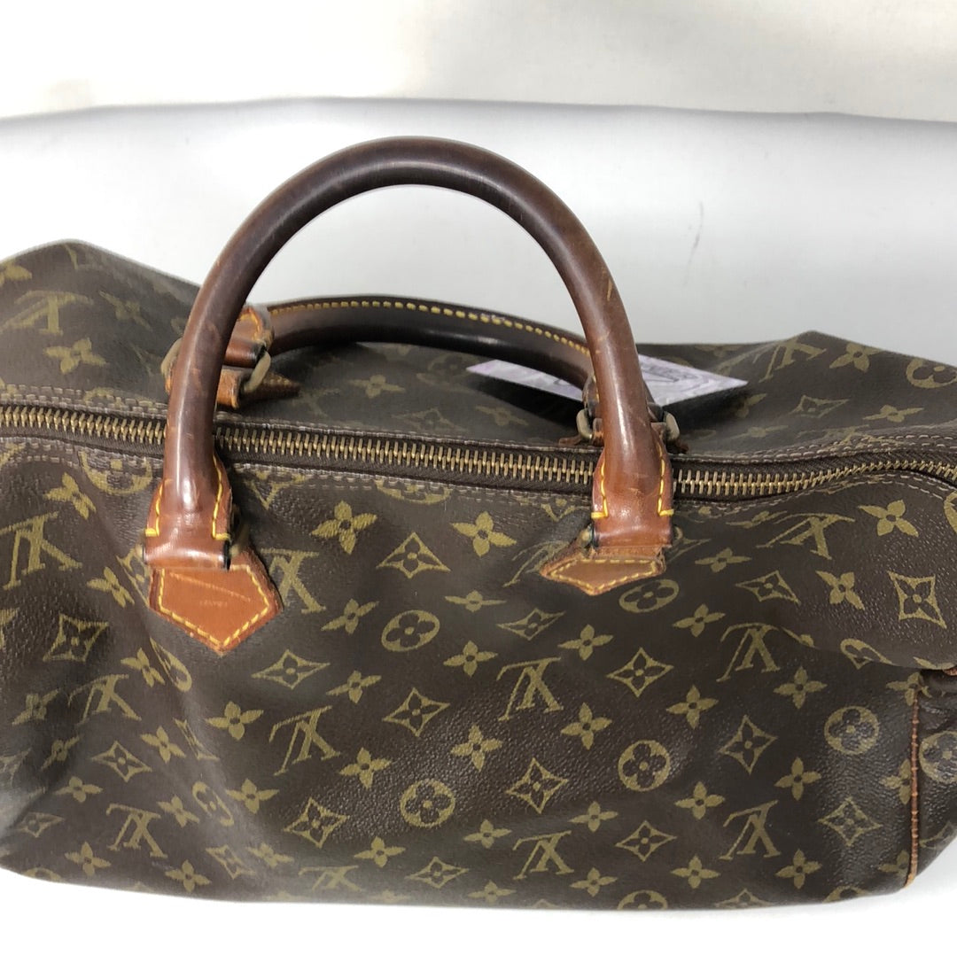 Vintage Louis Vuitton Speedy 40 Monogram Bag SP0945 020223 – KimmieBBags LLC