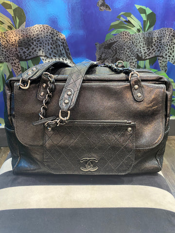 VIntage: Chanel Black Crinkled Calfskin Coco Cocoon Bag Size small