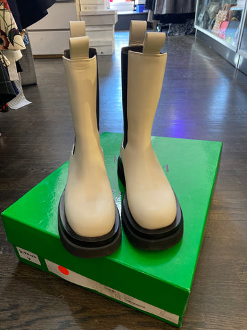 Bottega Veneta White Chunky Leather Bootie