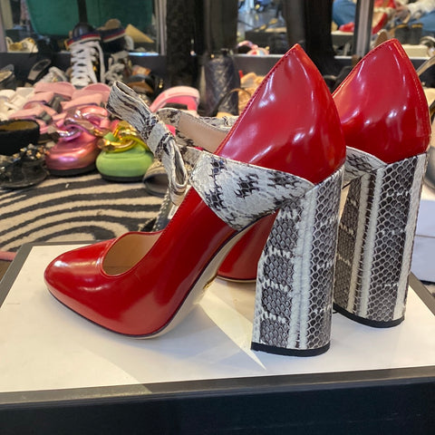 Gucci Red leather snakeskin heel and bow Chunky Heel