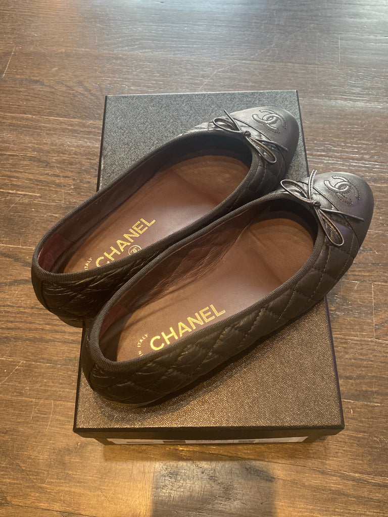Chanel Black Leather Aged Calfskin Quilted Ballerinas