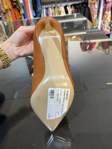Valentino Cognac Pebbled Leather Rockstud Pump with Gold Hardware