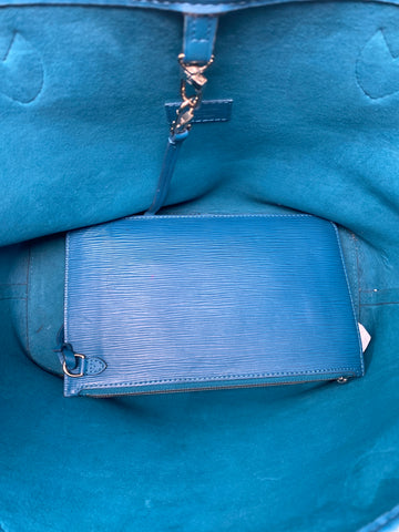 Louis Vuitton Teal Epi Leather MM Neverfull