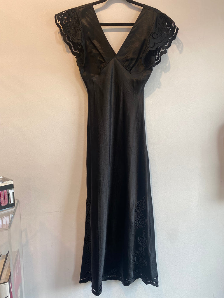 RAILS Black V Neck Lace Trim