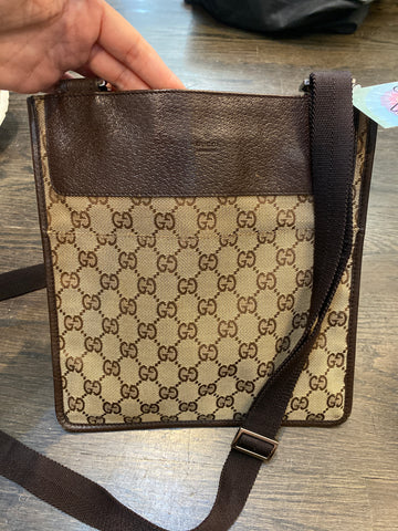 Vintage: Gucci GG Supreme Rectangle Flat Crossbody Bag