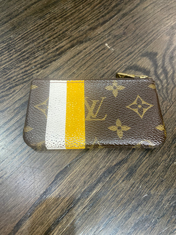 VIntage: Louis Vuitton Monogram Groom Pochette without Keychain