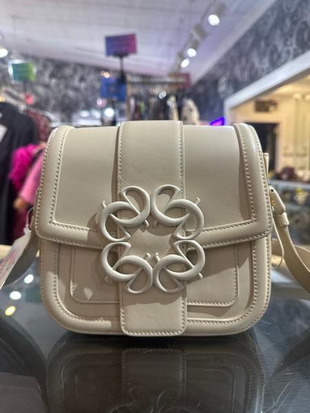 ELIE SAAB White leather Smooth Logo Flap Bag