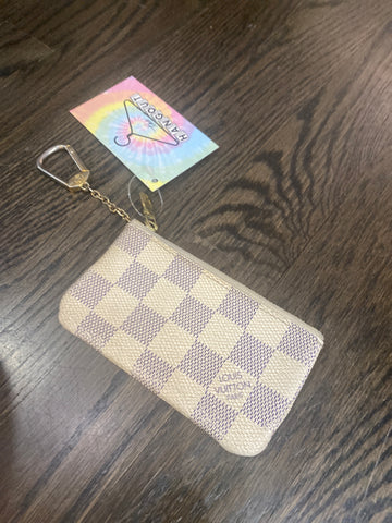 Louis Vuitton White and Grey Damier Keychain Cardholder