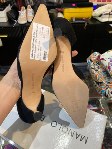 Vintage: MANOLO BLAHNIK Black Suedeand Leather Dorsay Pump Kitten