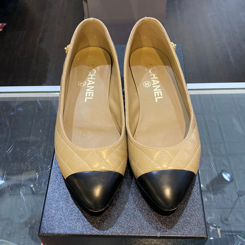 Chanel Black and Beige Leather Pointed Toe Quilted Flat with Flower Charm