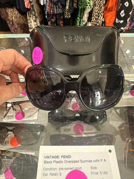 Vintage: Fendi Black Plastic Oversized Sunnies with F Arms
