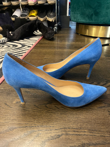 Gianvito Rossi Medium Blue Suede Pointed Toe Pump