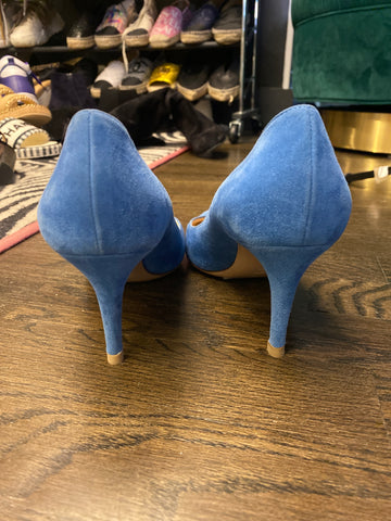 Gianvito Rossi Medium Blue Suede Pointed Toe Pump