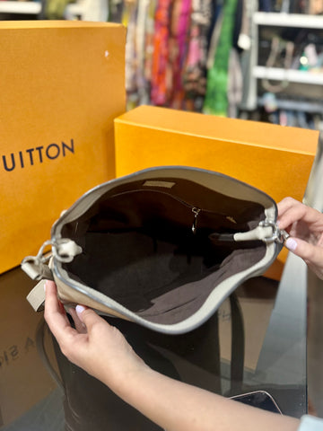 Louis Vuitton Babylone PM Mahina Galet