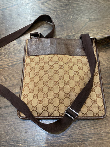 Vintage: Gucci GG Supreme Rectangle Flat Crossbody Bag
