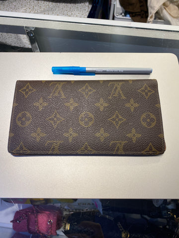 VINTAGE: Louis Vuitton Long Monogram Slim Wallet