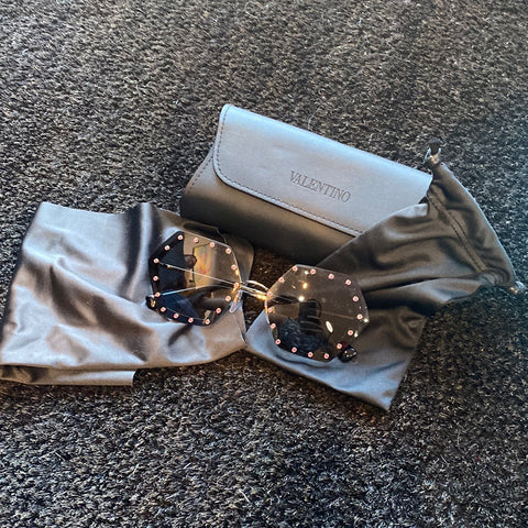 Valentino Pink Crystal Trimmed Hexagon Rimless Sunnies
