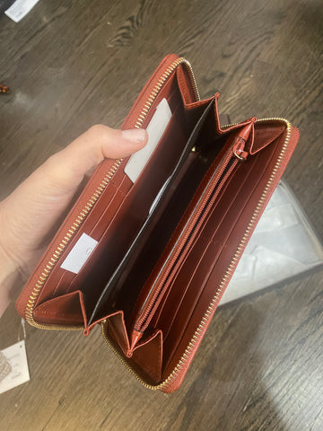 Vintage: GUCCI Rust Leather Embossed Zip Around Wallet