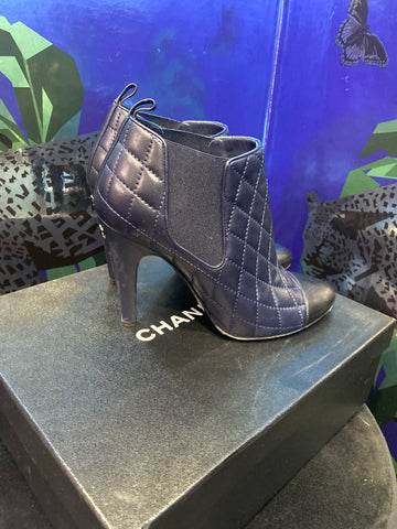 Chanel Navy Leather Quilted Elastic Side Heels Bootie with Black Toe and Silver CC