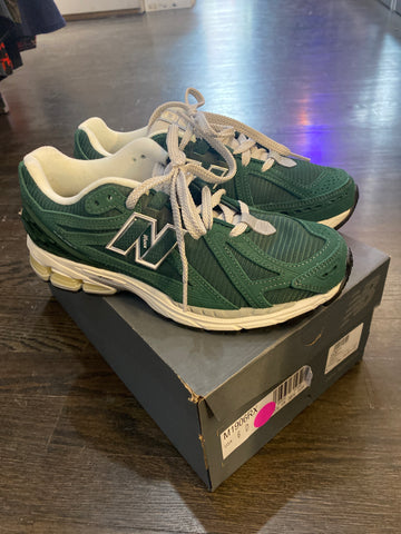 New Balance Forest Green Suede NIGHTWATCH Sneakers 1906