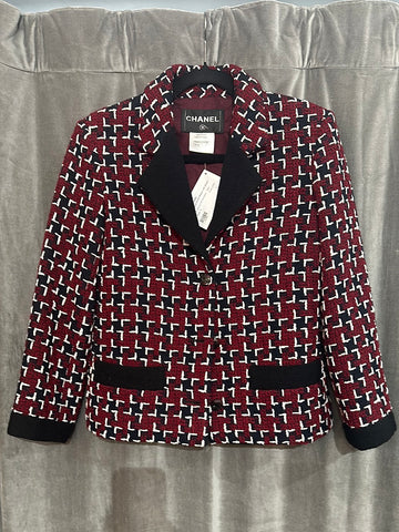 Vintage: CHANEL Red Black and White Blazer with Silver Inside Chain