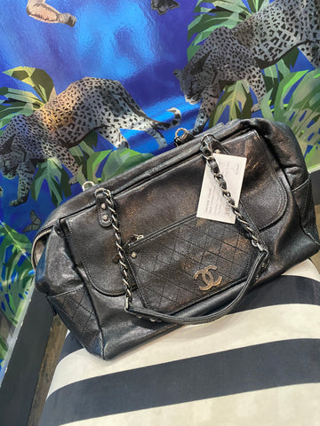 VIntage: Chanel Black Crinkled Calfskin Coco Cocoon Bag Size small