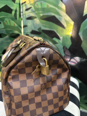 Vintage: Louis Vuitton Damier Speedy 30