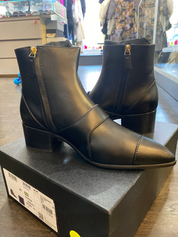 Chanel Black Leather Pointed Toe Gold Turnlock Side Zip Ankle Bootie
