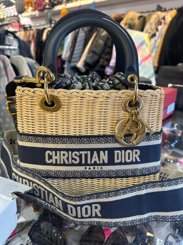 Christian Dior Oblique Lady Dior Medium Basket Handbag with Crossbody Strap