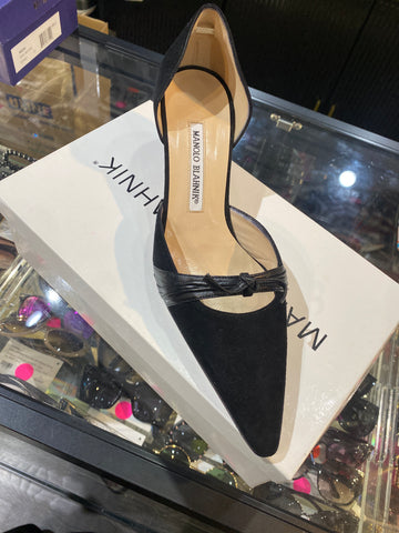 Vintage: MANOLO BLAHNIK Black Suedeand Leather Dorsay Pump Kitten