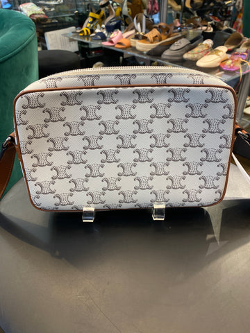 CELINE Cream Leather Medium Messenger Triomphe Logo Crossbody Bag