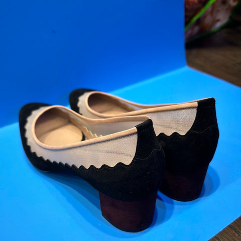 Chloe Black Scalloped Suede and Mesh Pump Burgundy Block HEel