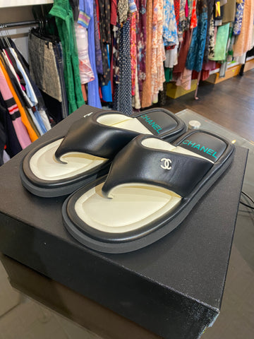 Chanel Leather Black and White Puff Flip Flop