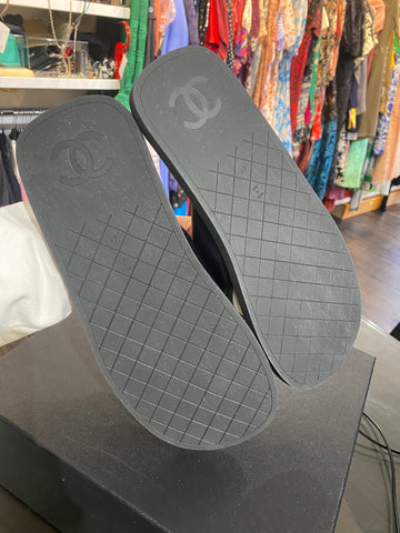 Chanel Leather Black and White Puff Flip Flop