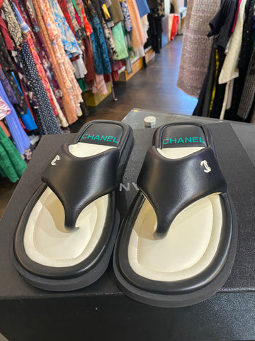 Chanel Leather Black and White Puff Flip Flop