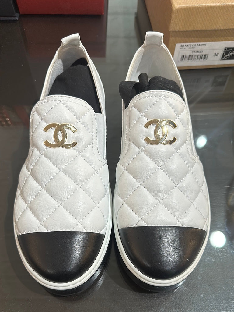 Chanel White Quilted Leather Rubber Bottom Slip on with Black Toe