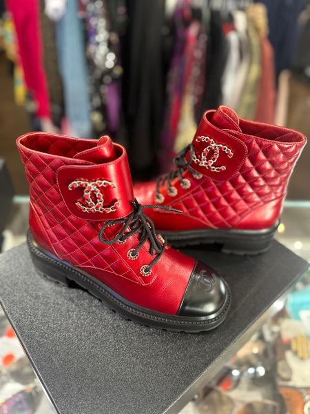 Chanel Red Metallic Lace Up Quilted Lace Up Calfskin Boot