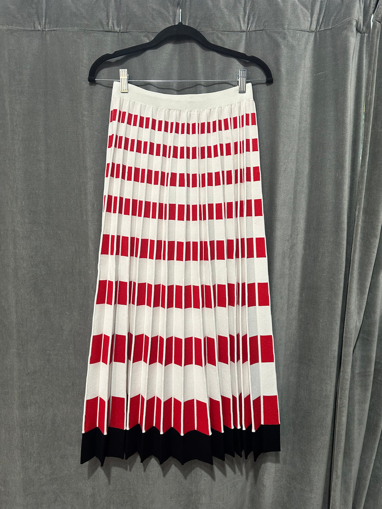 FENDI Black, White and Red Knit Pleated Maxi Skirt