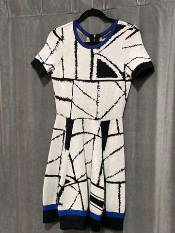 Sachin & Babi Black and White and Blue Short Sleeve Stretch Knit Flare Bottom Dress