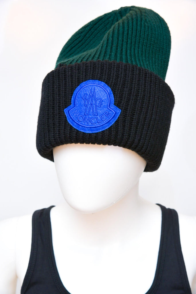 Moncler Ribbed Logo Patch Winter Hat