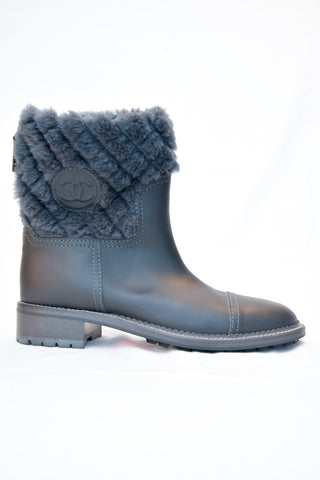 Chanel Grey Leather Boot with Fur Quilted Fur Trim
