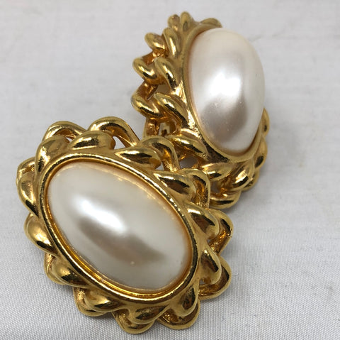 VINTAGE: FAUX pearl and gold oversized clip on earrings