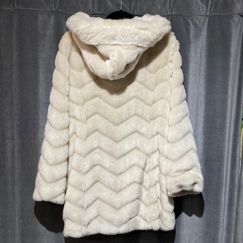 Portrait vory Hooded Faux Fur Coat