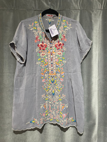 Johnny Was Grey Short Sleeve Tunic Dress with Embroidered Flowers