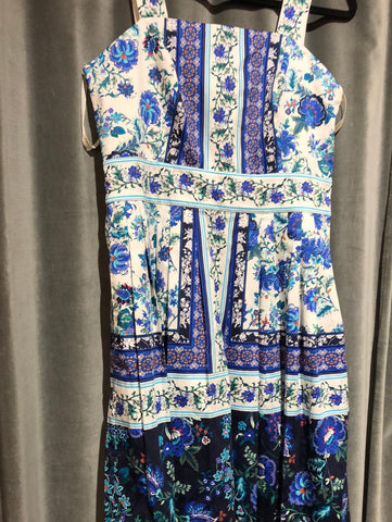 Shoshanna Floral Patterened Sleeveless Pleated Midi Dress