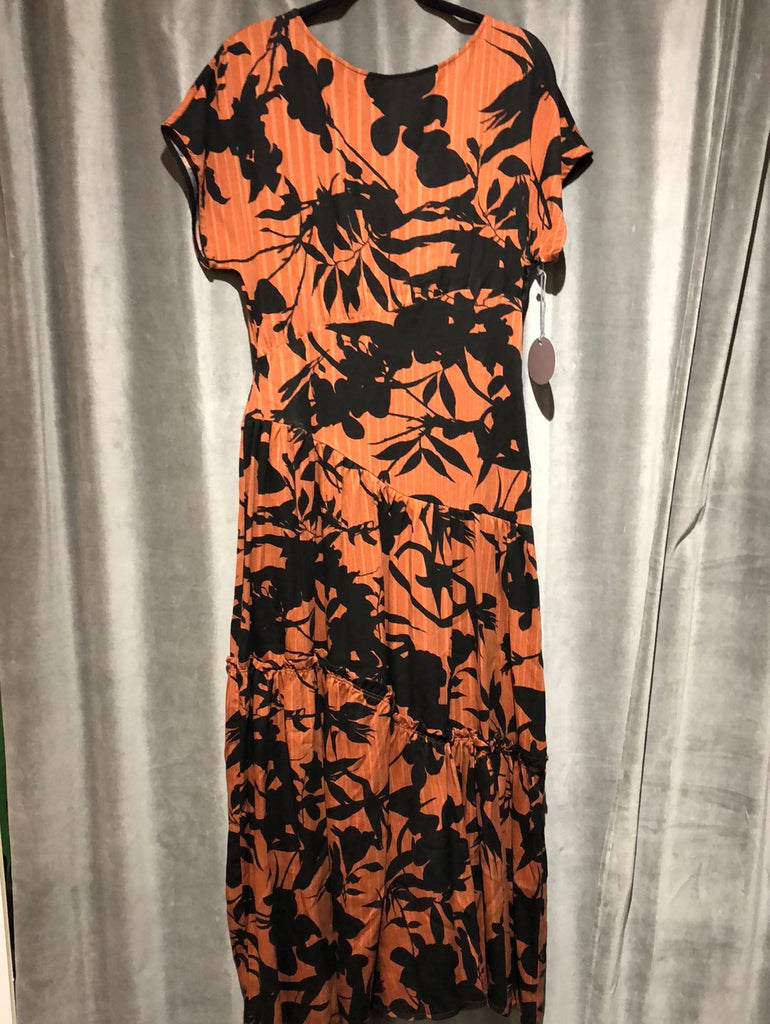 Eva franco Short Sleeve Brown and Black Maxi Dress
