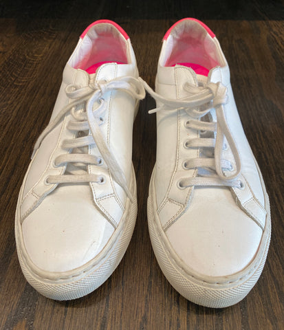 Woman By Common Projects Baskets Retro Low