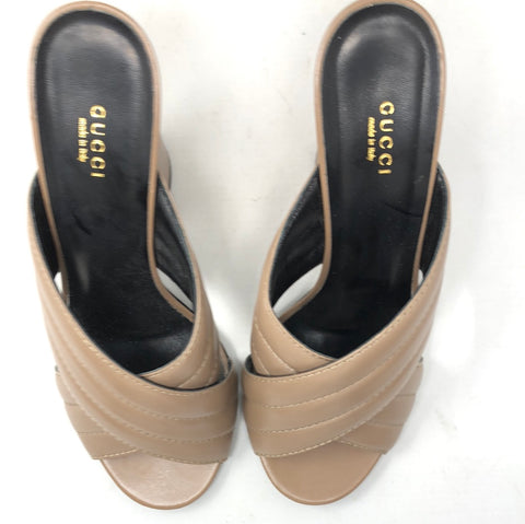 GUCCI tan leather criss-cross peep toe mule