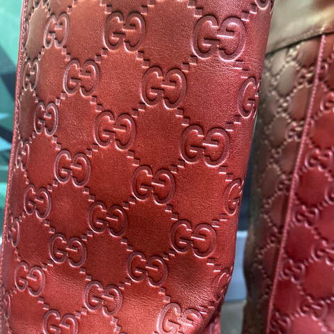 Vintage: Gucci Maroon Leather G Embossed 