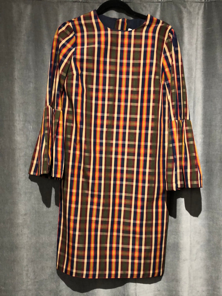 TELA Long Sleeve Plaid Shift Dress with Exposed Back Zip